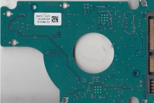 ST2000LM003 / HN-M201RAD PCB